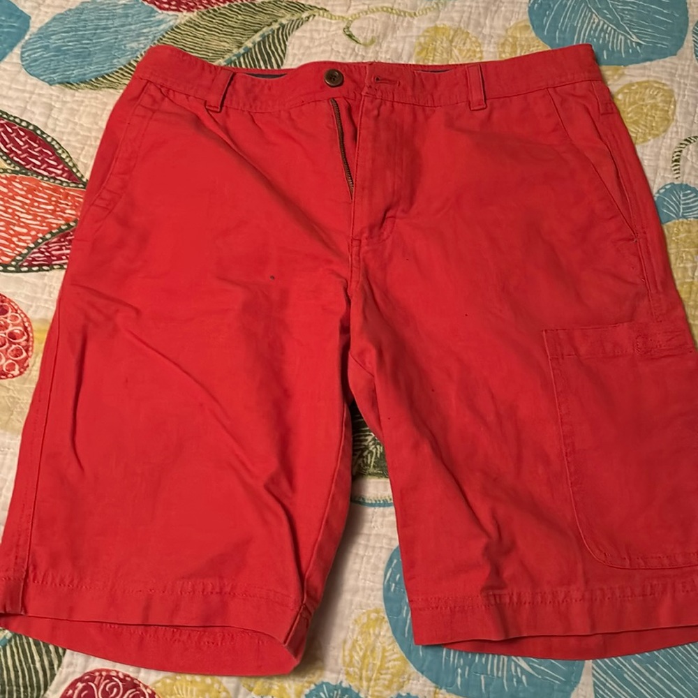 Men’s shorts size 32
